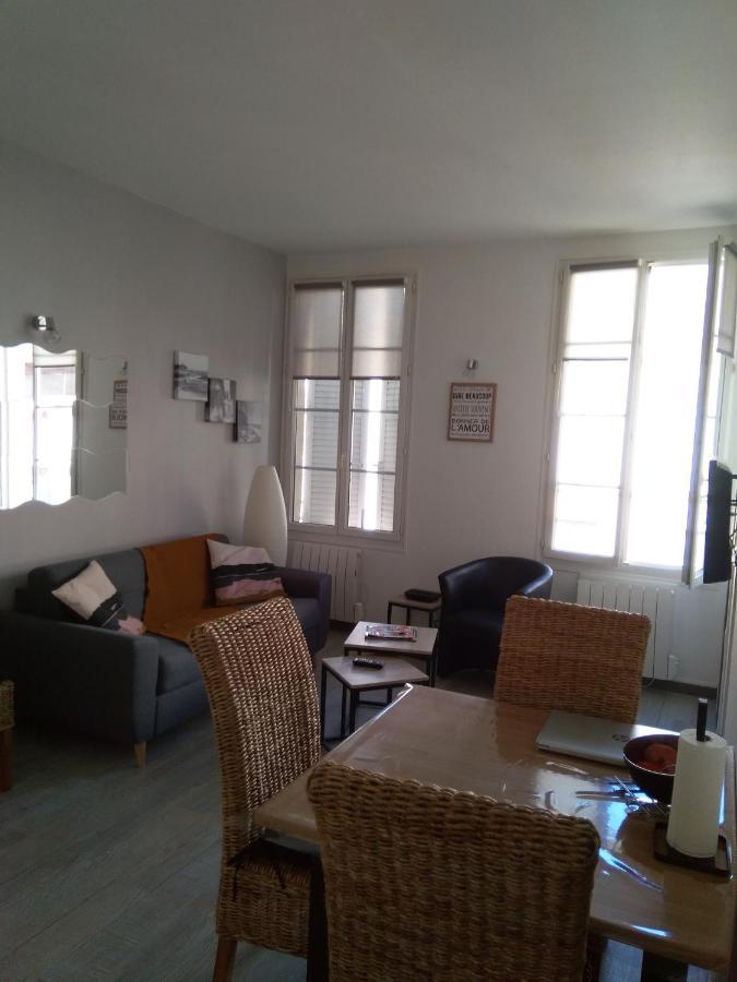 Ferienwohnung Nid Douillet Rochefort  Exterior foto